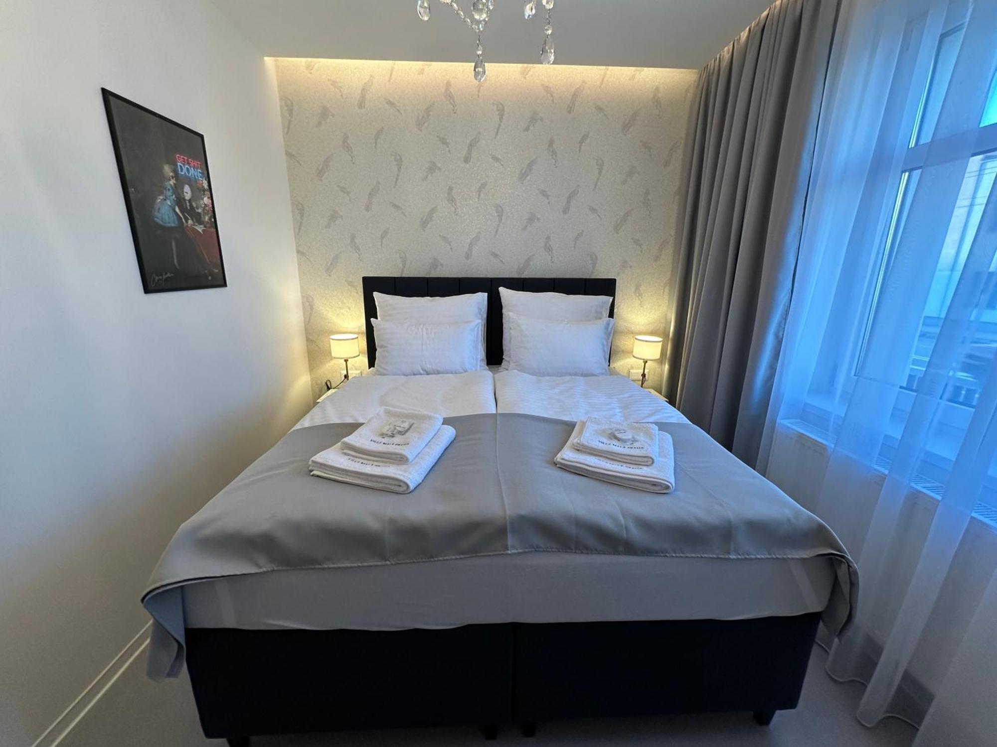 Villa Mala Praha Experience In The Center Of Жилина Екстериор снимка